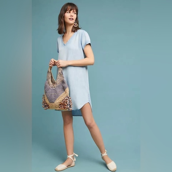 cloth & stone Dresses & Skirts - Anthropologie cloth & stone Blue Denim Short Sleeve Justine Shirt Dress XS